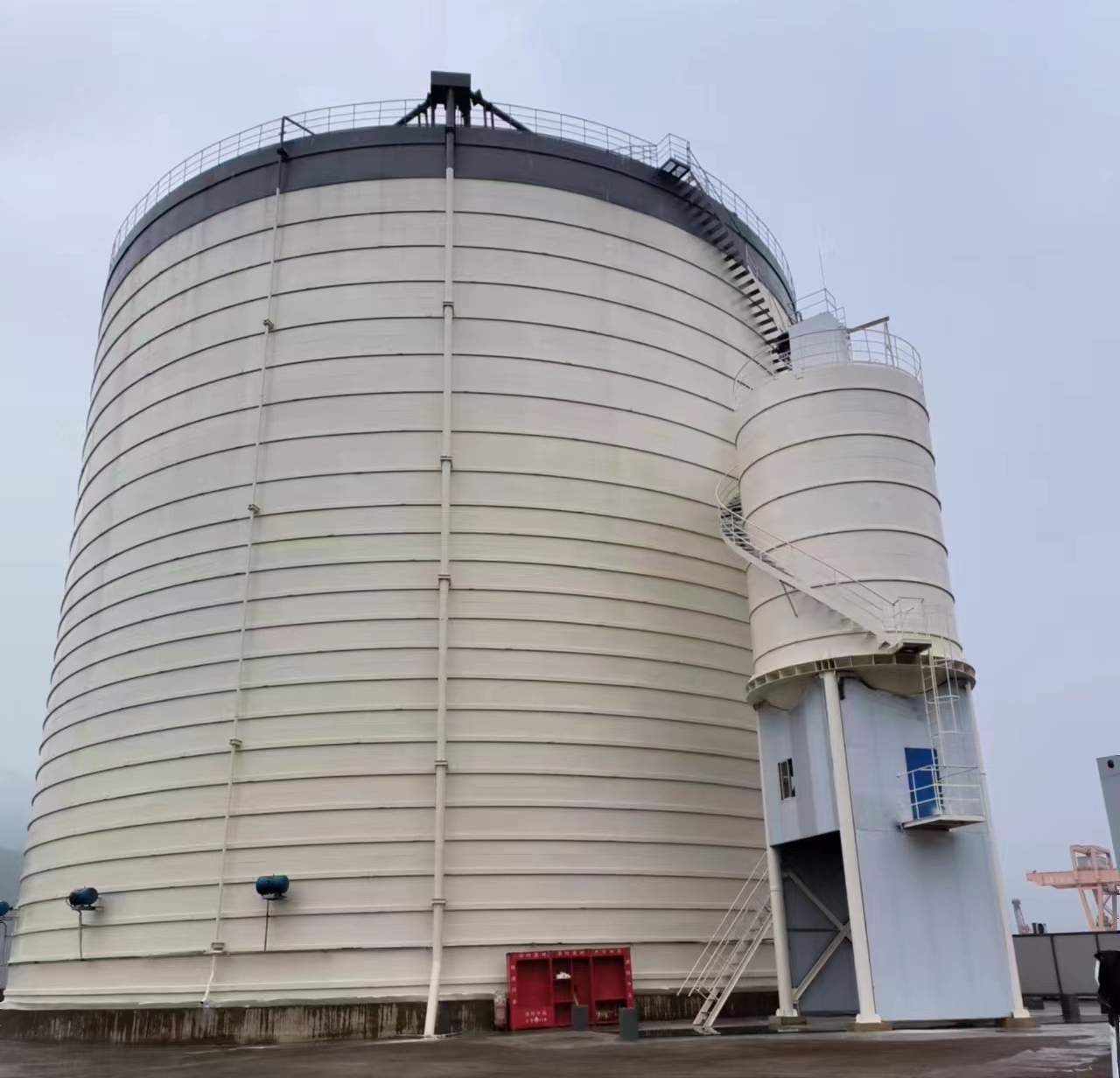 萨尔图10万吨水泥钢板库